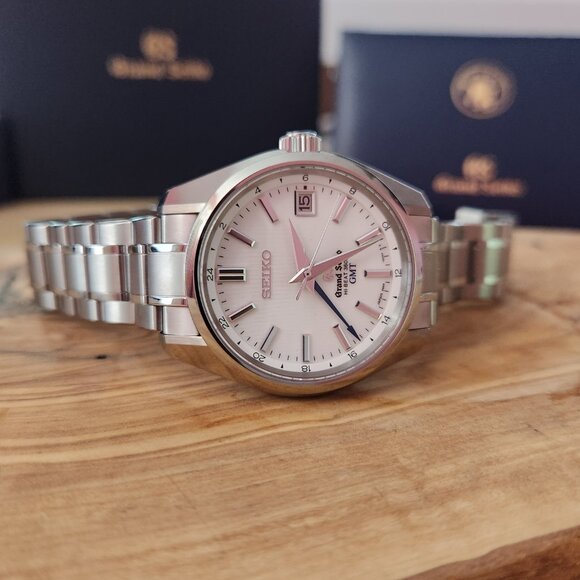 Grand Seiko Hi Beat 36000 Titanium GMT Teak Dial Box & Papers - Picture 7 of 17